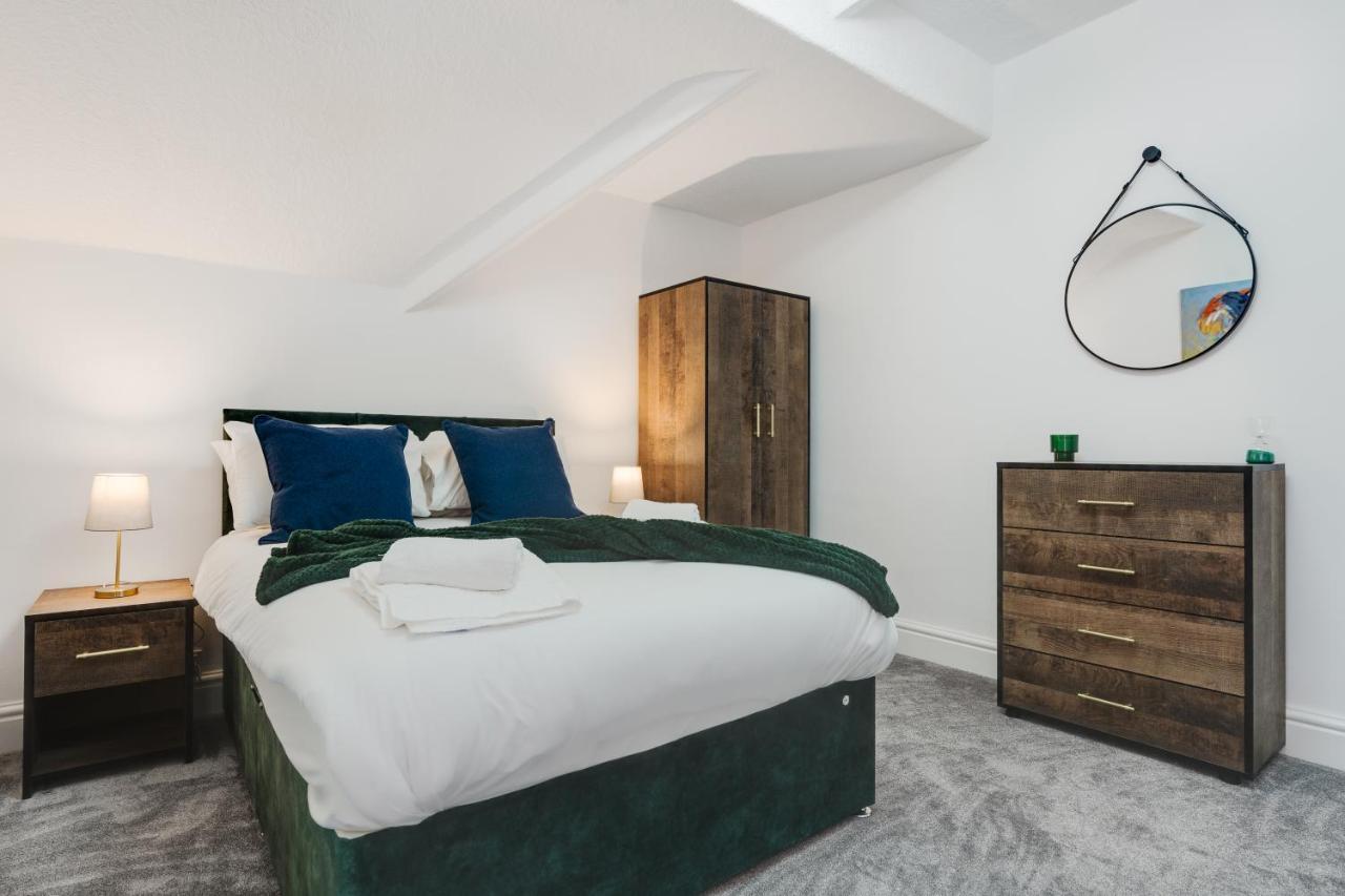 St David'S - Stylish 2 Bed Apartment, Free Parking, Close To Beach Lytham St Annes Buitenkant foto